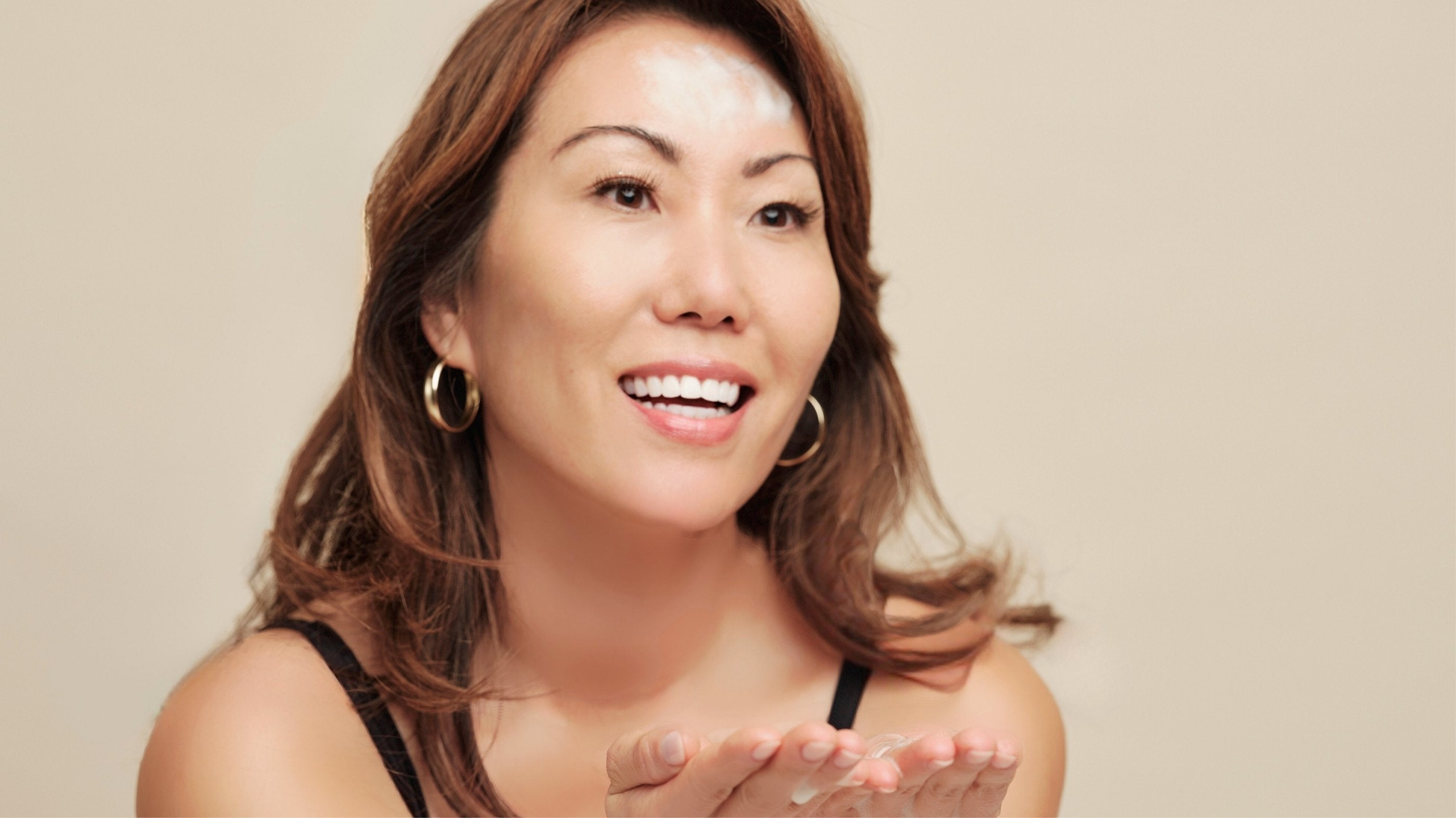 How to Treat Black Acne on the Face: 5 Common Myths—Busted