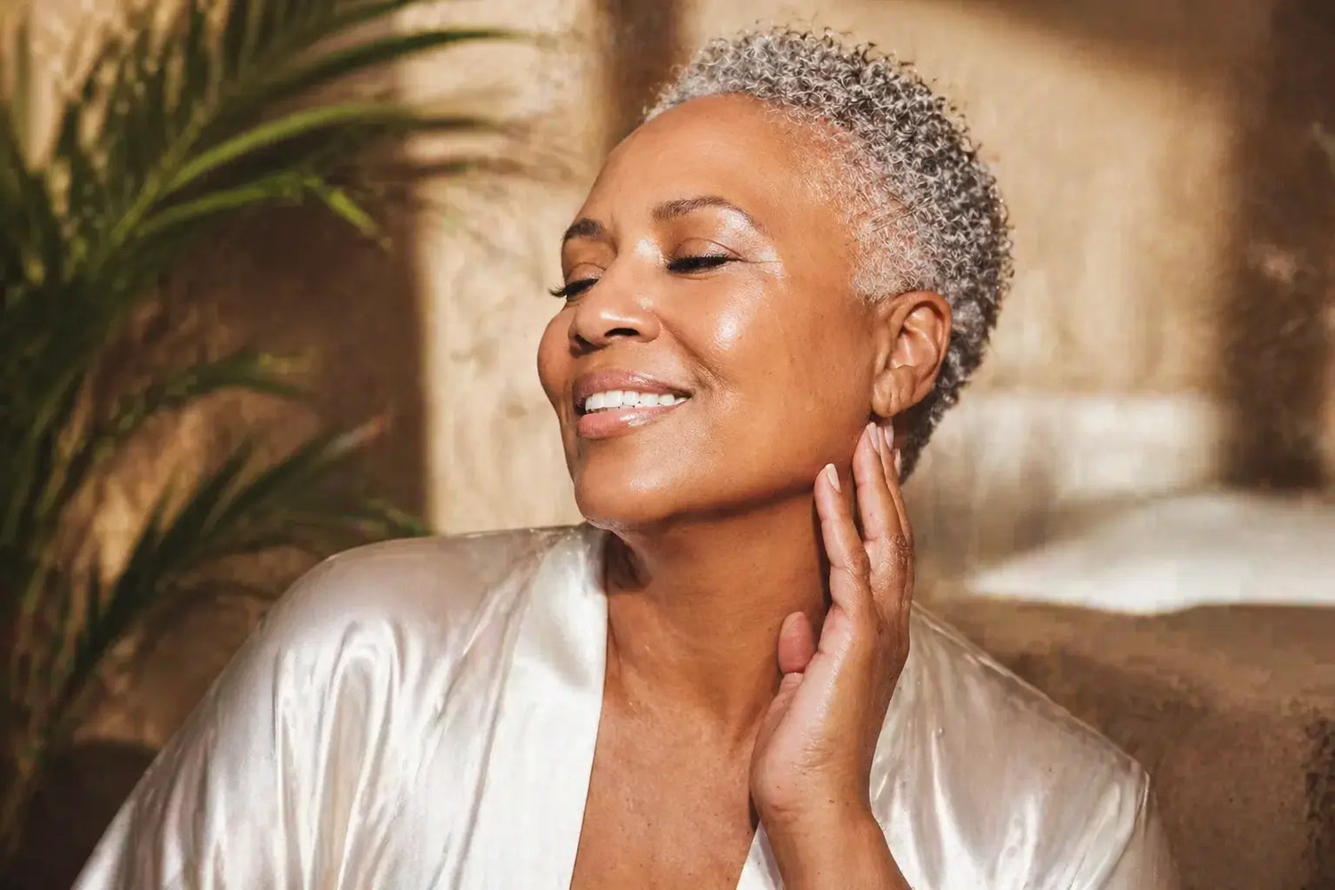 Vitamin C vs Retinol: Which Is the Best Hyperpigmentation Treatment for Dark Skin?